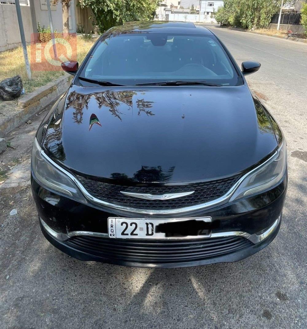 کرایسلەر 200